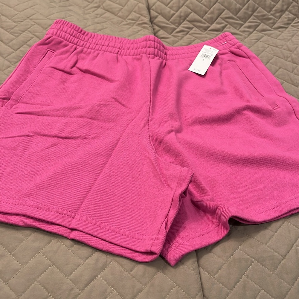 Gap Fuchsia 5.5" Terry Shorts/NWT/Various sizes - Picture 5 of 16